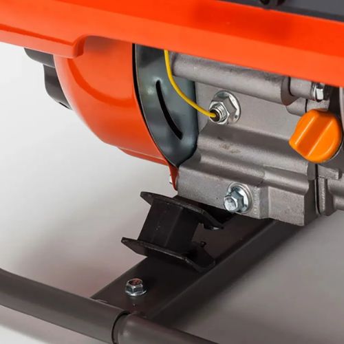 O Gerador Husqvarna G1300P é a solução ideal para quem busca uma fonte confiável de energia em locais sem acesso à eletricidade.